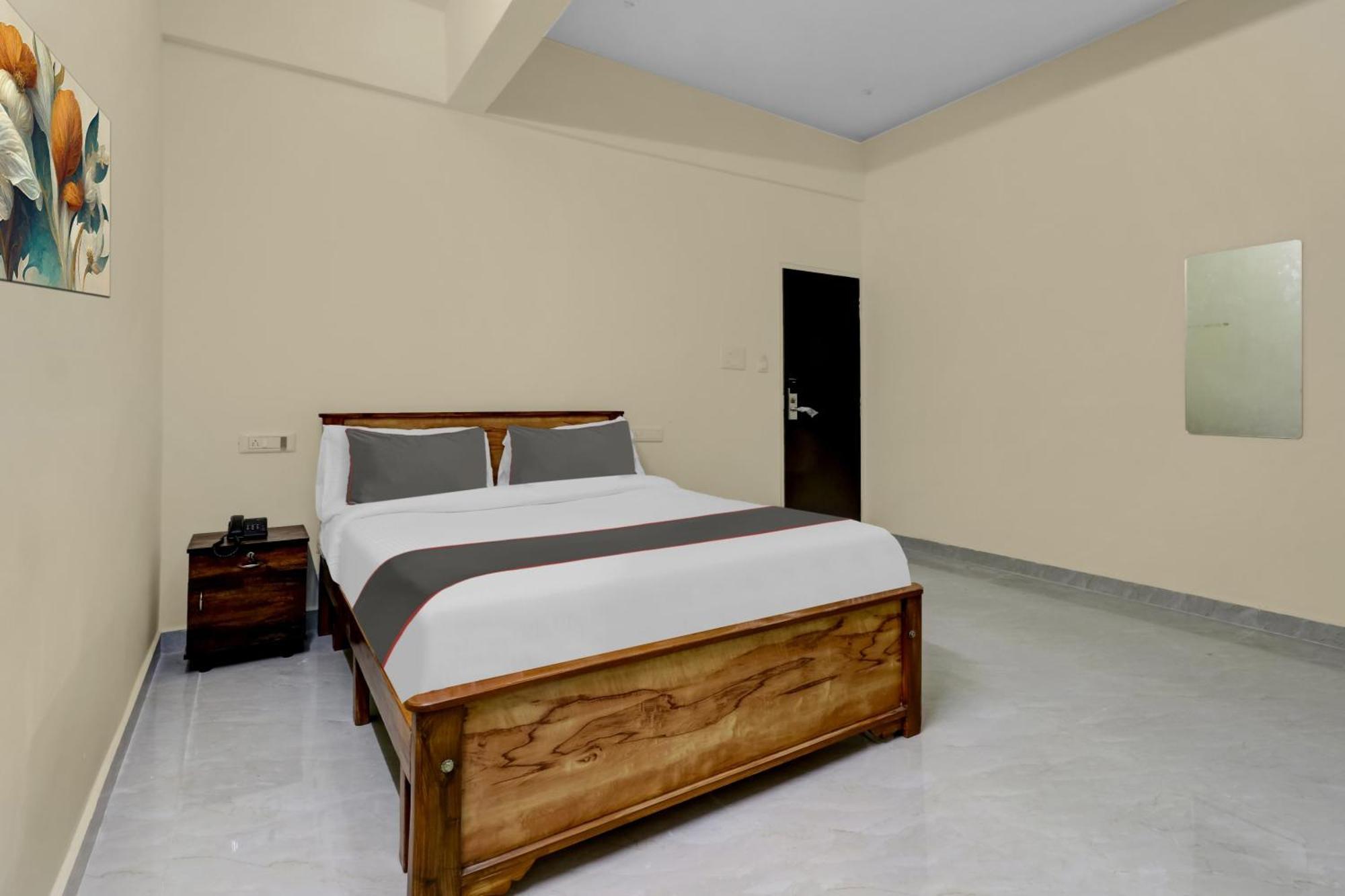 Hotel O Manyata Palace 班加罗尔 外观 照片